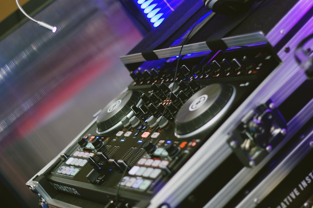 广场舞的魅力，野花香DJ舞曲免费下载的乐趣